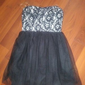 Juniors Cocktail Dress